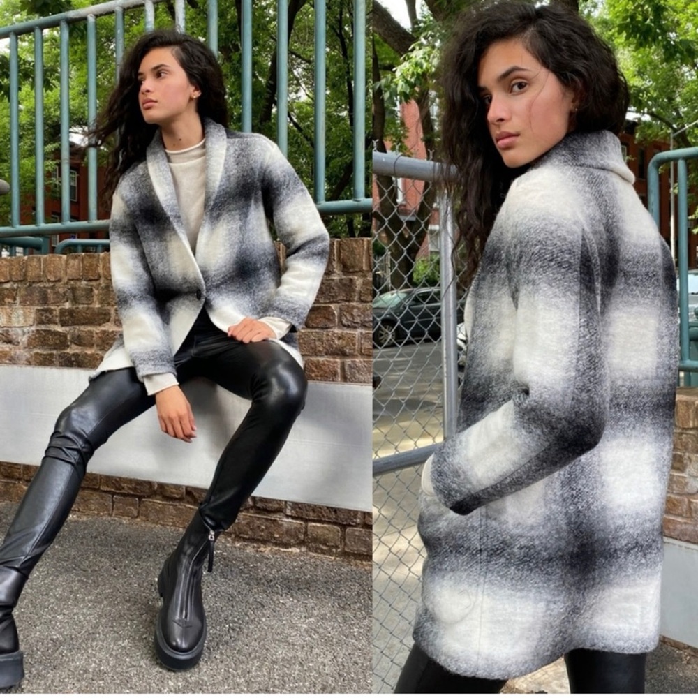 Aritzia x Wilfred Free - Off-duty Wool-Alpaca blend coat - size XS